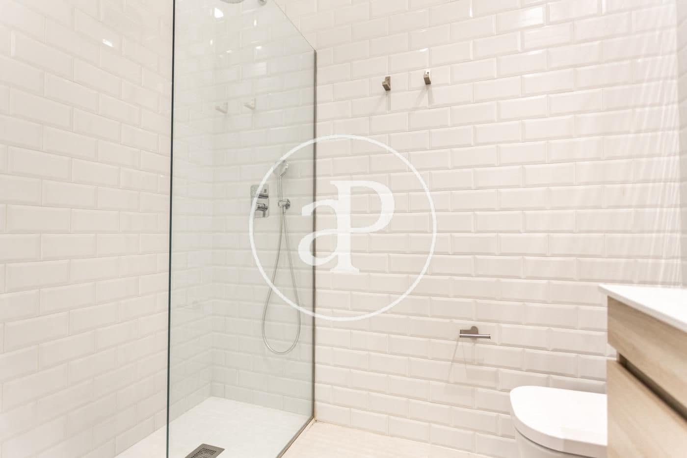 2 soveværelse Lejlighed til leje i Valencia by - € 1.600 (Ref: 8817817)