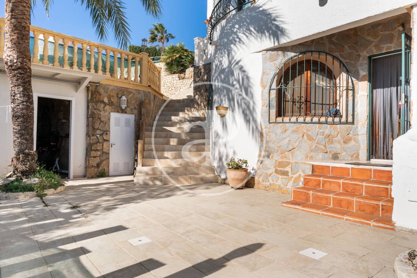 Chalet de 4 habitaciones en Benitachell / Benitatxell en venta con piscina - 750.000 € (Ref: 8817828)