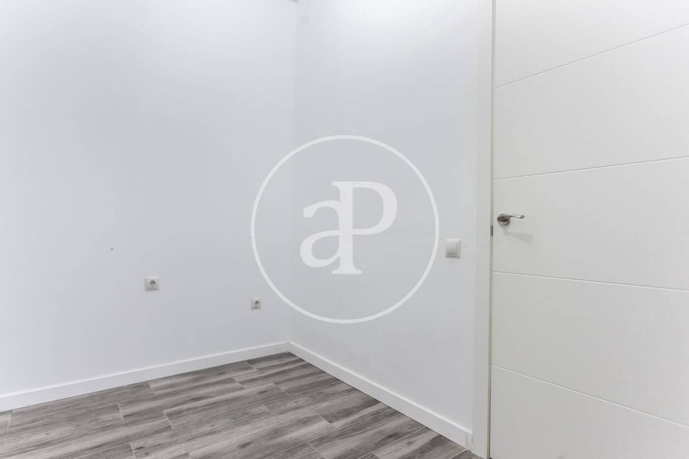 3 makuuhuone Huoneisto vuokrattavana paikassa Valencia kaupunki - 1 490 € (Ref: 8822393)