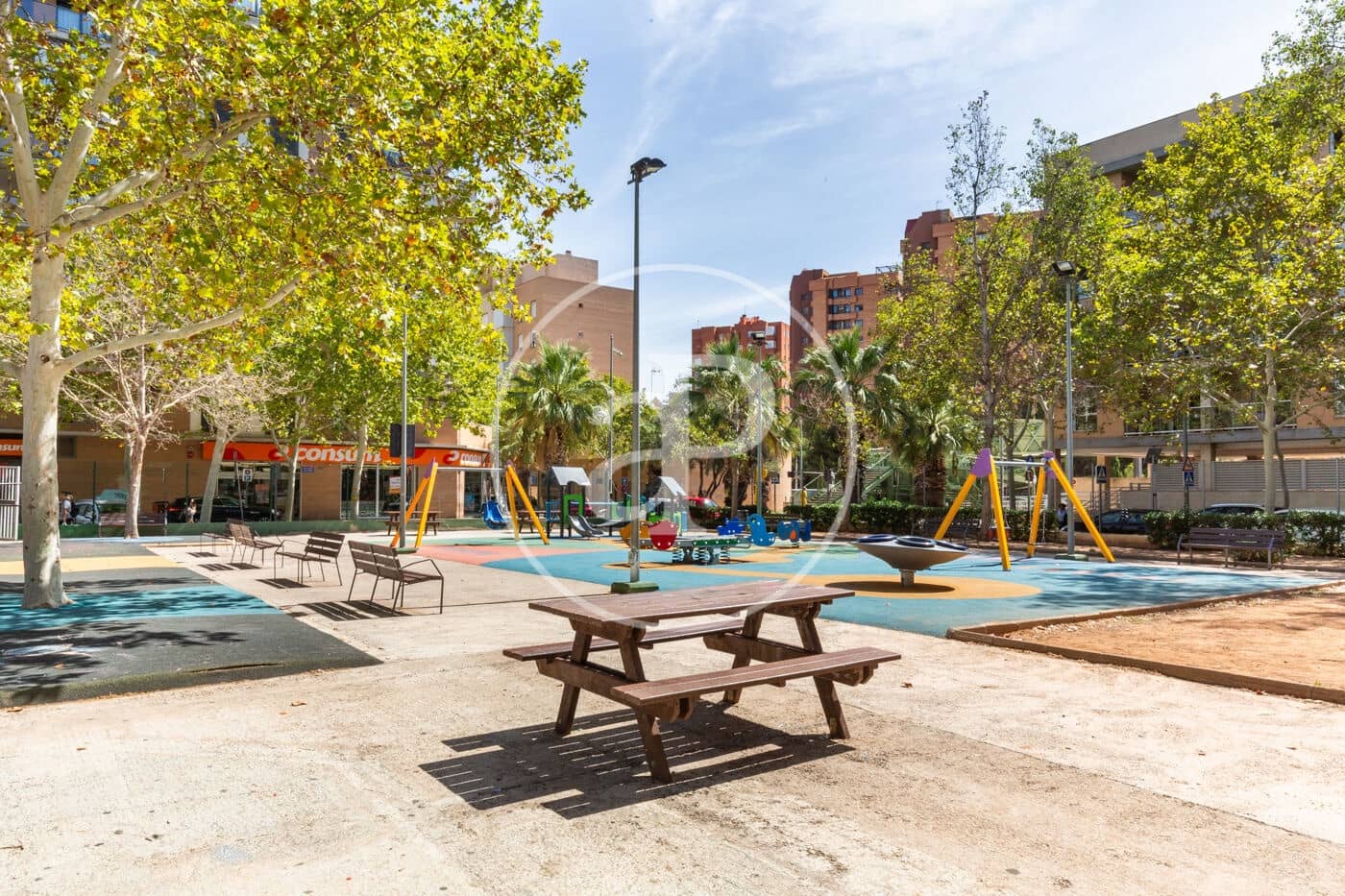 3 slaapkamer Penthouse te koop in Paterna met zwembad - € 425.000 (Ref: 8827777)