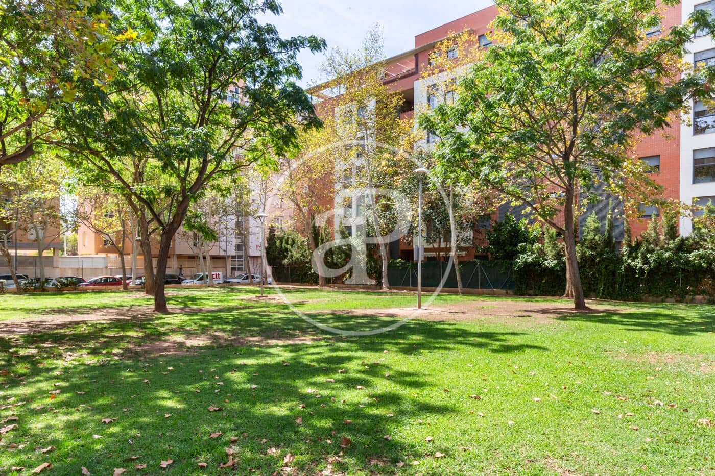 3 slaapkamer Penthouse te koop in Paterna met zwembad - € 425.000 (Ref: 8827777)