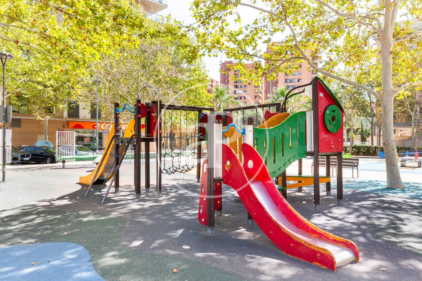 3 slaapkamer Penthouse te koop in Paterna met zwembad - € 425.000 (Ref: 8827777)