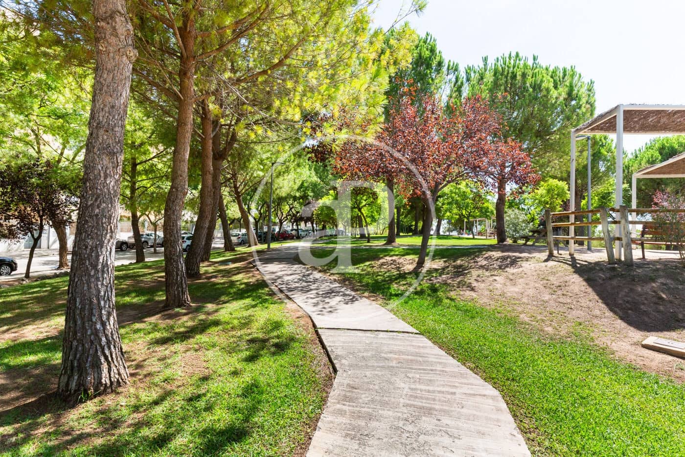 3 slaapkamer Penthouse te koop in Paterna met zwembad - € 425.000 (Ref: 8827777)