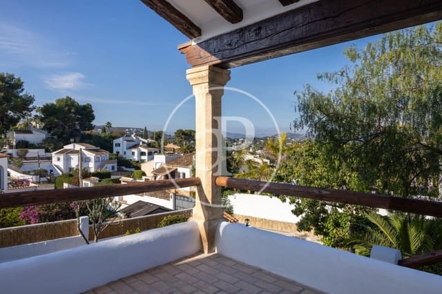 Chalet de 4 habitaciones en Cap Martí - El Tossalet - Pinomar, Javea / Xàbia en venta con piscina - 790.000 € (Ref: 8827780)