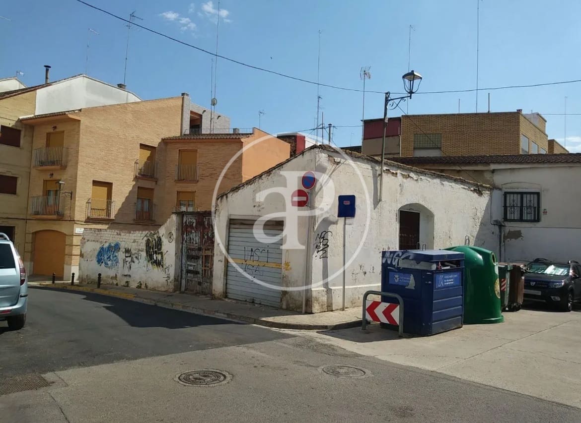 Teren niezagospodarowany na sprzedaż w Xirivella - 125 000 € (Ref: 8830468)