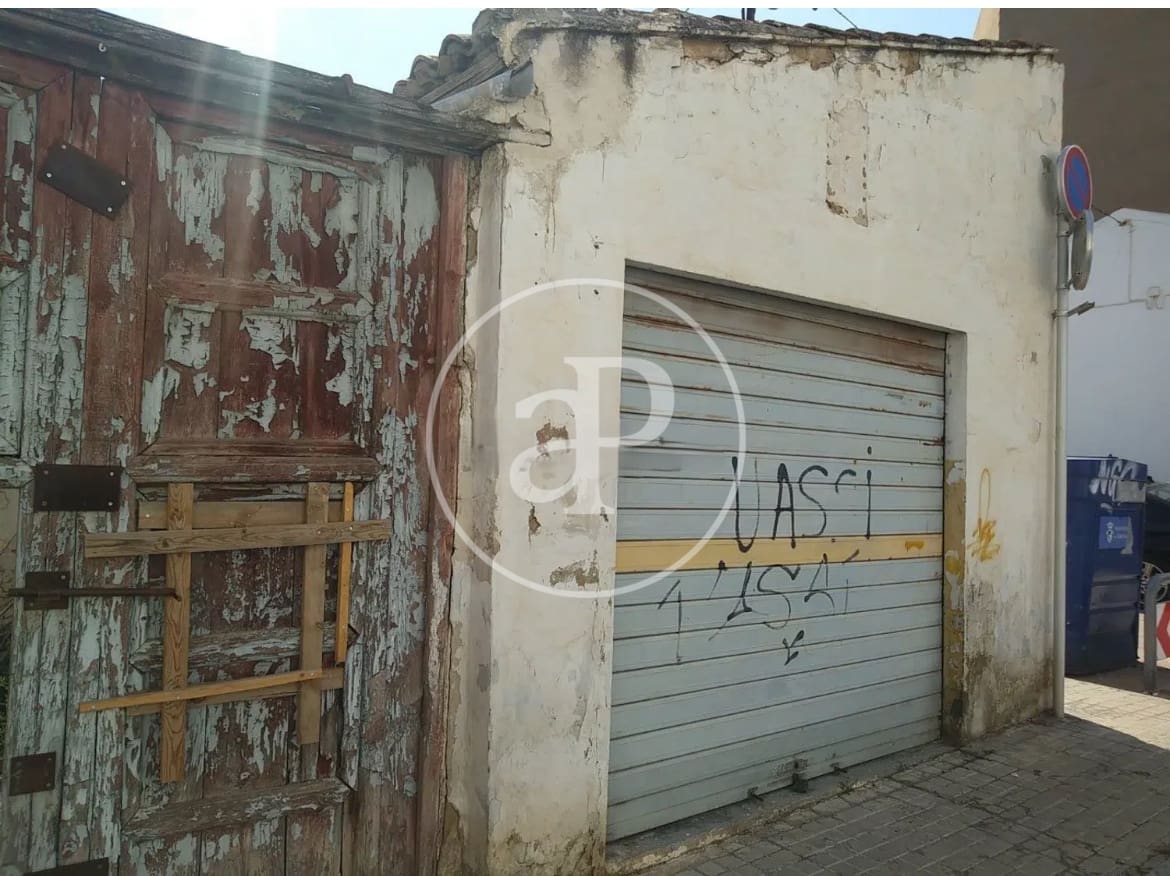 Teren niezagospodarowany na sprzedaż w Xirivella - 125 000 € (Ref: 8830468)