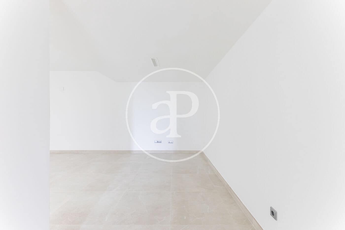 4 soverom Villa til salgs i Chiva - € 371 000 (Ref: 8836885)