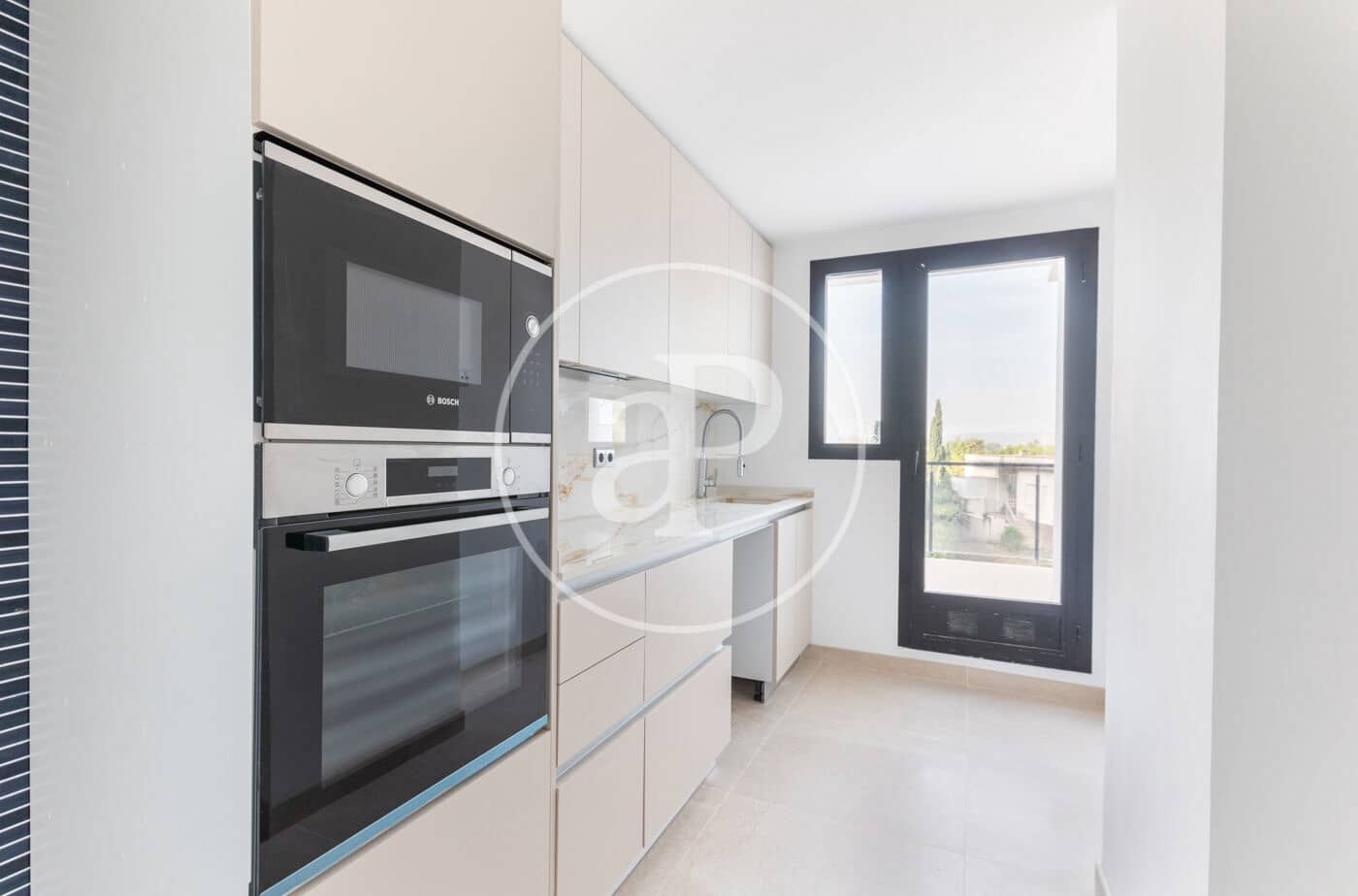 4 soverom Villa til salgs i Chiva - € 371 000 (Ref: 8836885)