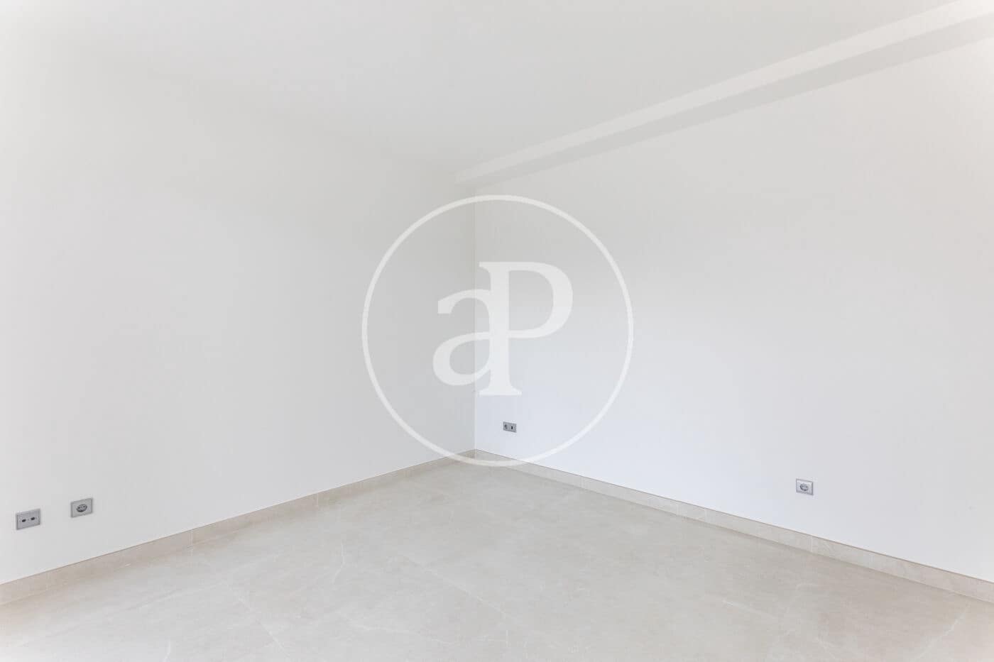 4 soverom Villa til salgs i Chiva - € 371 000 (Ref: 8836885)