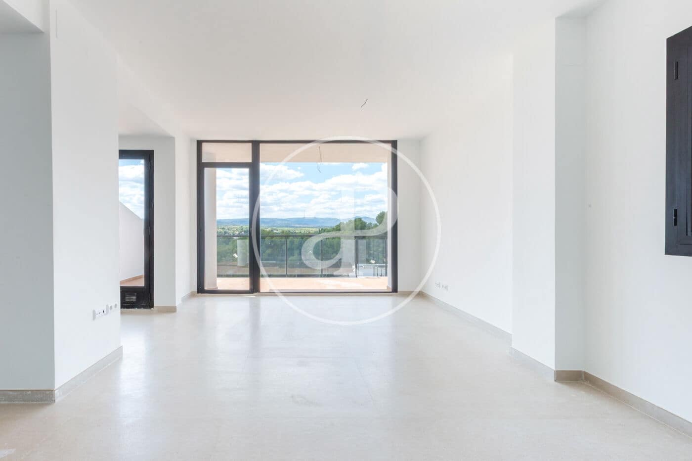4 slaapkamer Villa te koop in Chiva - € 470.000 (Ref: 8836886)