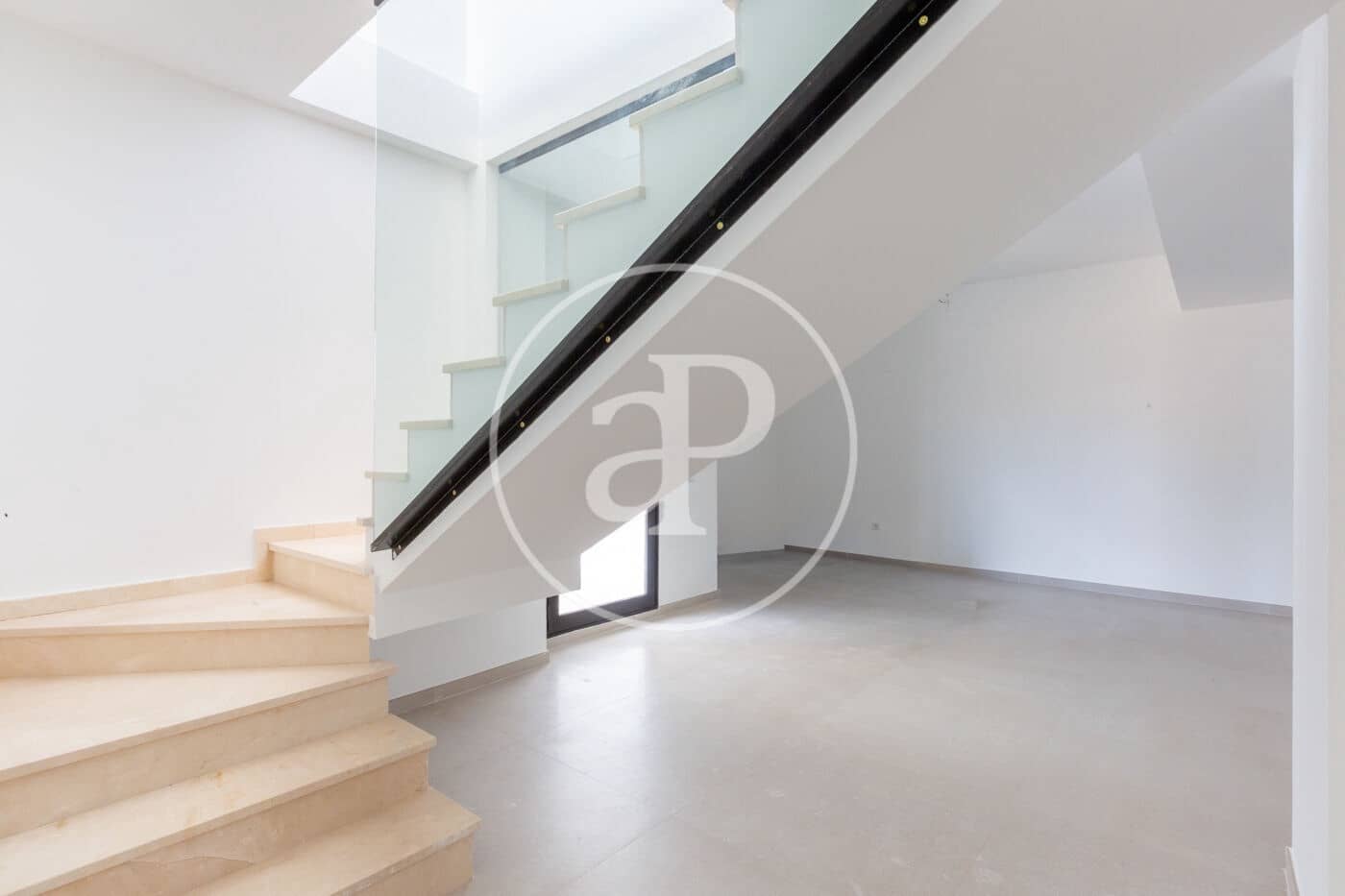 4 slaapkamer Villa te koop in Chiva - € 470.000 (Ref: 8836886)