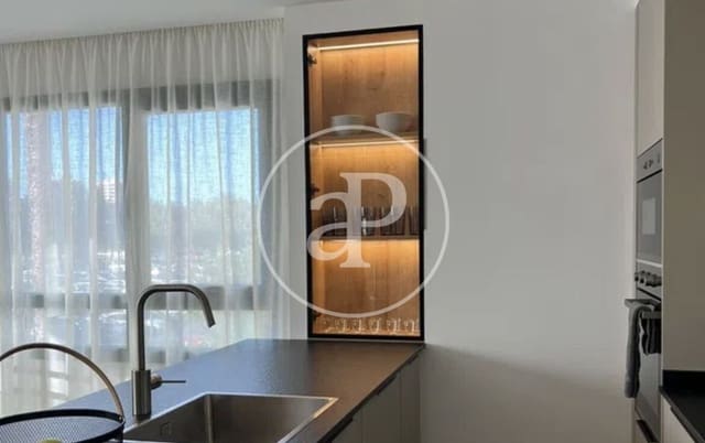 4 sypialnia Apartament do wynajęcia w Ciutat de les Arts i de les Ciencies, Miasto Walencja z basenem - 2 800 € (Ref: 8836894)