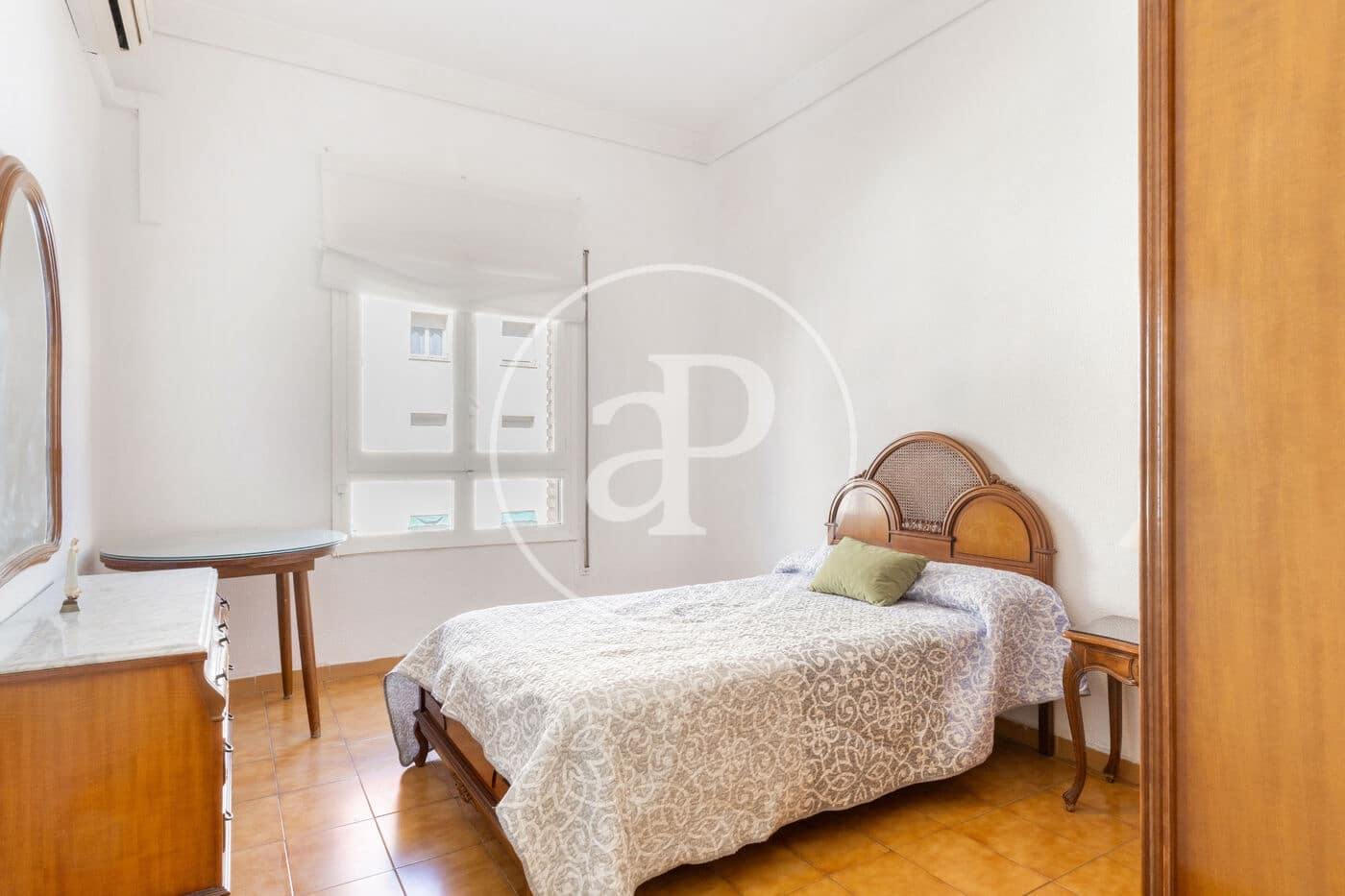 4 sypialnia Apartament do wynajęcia w Miasto Walencja - 1 550 € (Ref: 8838831)