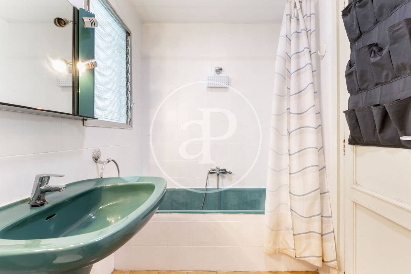 4 sypialnia Apartament do wynajęcia w Miasto Walencja - 1 550 € (Ref: 8838831)