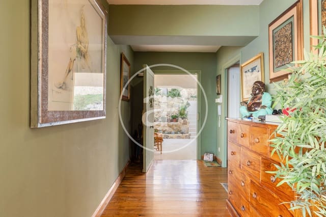 10 soveværelse Villa til salg i Cabo de las Huertas, Alicante by - € 9.400.000 (Ref: 8841254)