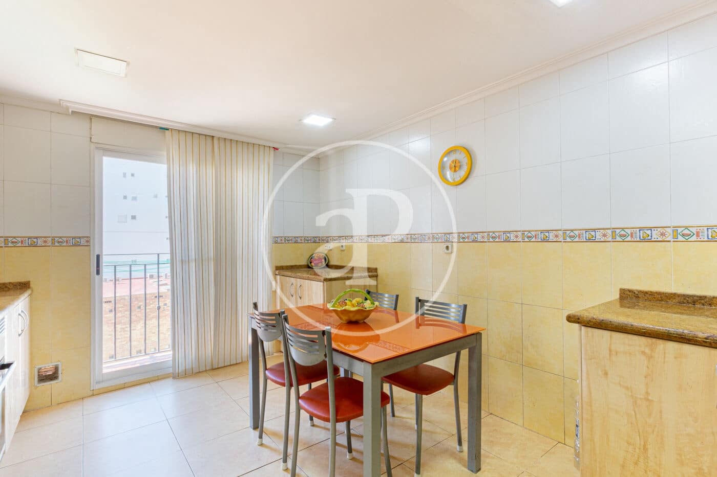 4 chambre Appartement à vendre à Valence ville - 380 000 € (Ref: 8843581)