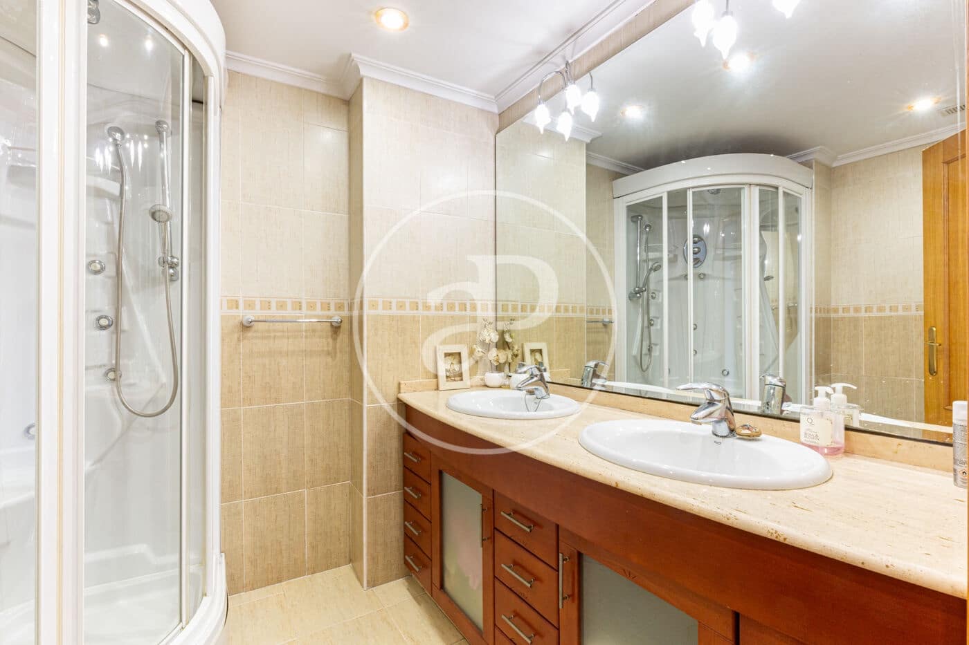 4 chambre Appartement à vendre à Valence ville - 380 000 € (Ref: 8843581)