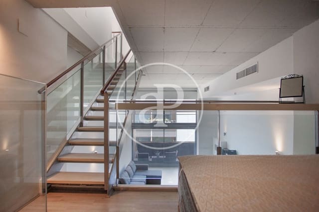 1 soveværelse Penthouse til leje i Vara de Quart, Valencia by med swimmingpool - € 1.350 (Ref: 8843589)