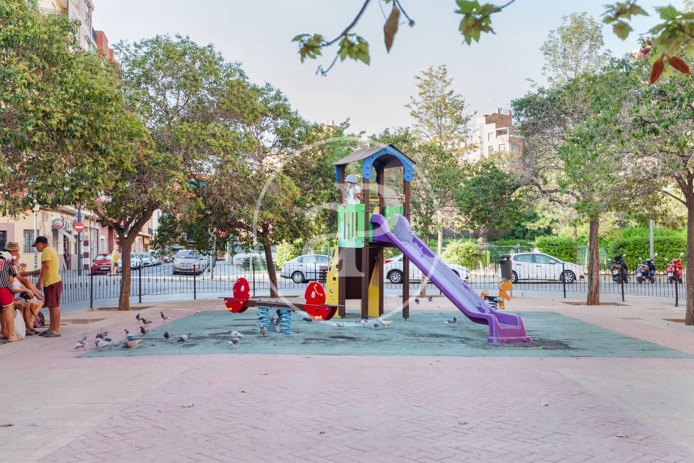 3 bedroom Apartment for rent in Valencia city - € 1,300 (Ref: 8851857)