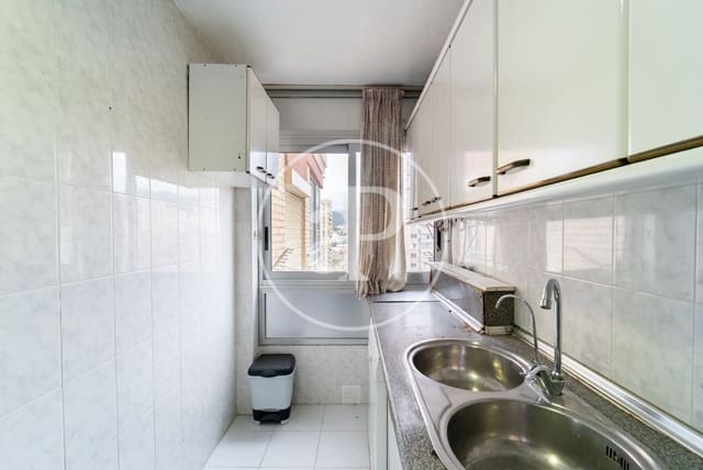 3 Zimmer Apartment zu verkaufen in Levante Alto, Benidorm mit Pool - 275.000 € (Ref: 8851865)