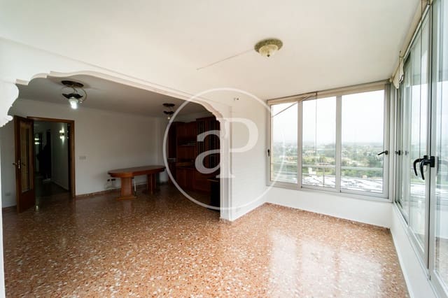 3 Zimmer Apartment zu verkaufen in Levante Alto, Benidorm mit Pool - 275.000 € (Ref: 8851865)