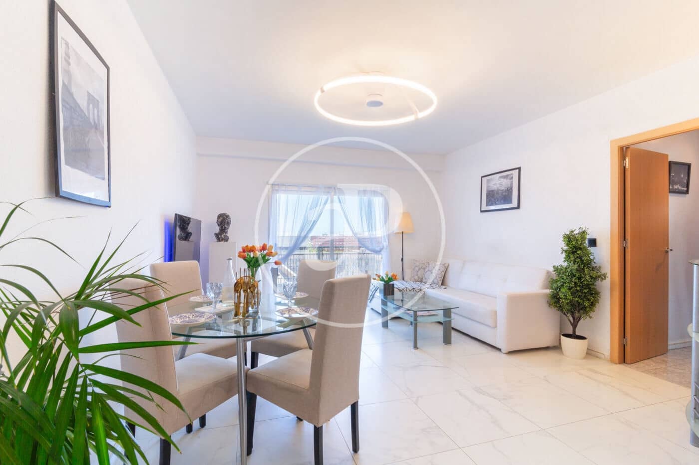 4 soverom Leilighet til leie i Valencia by - € 2 400 (Ref: 8855050)