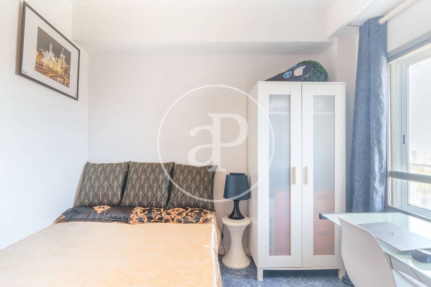 4 soverom Leilighet til leie i Valencia by - € 2 400 (Ref: 8855050)