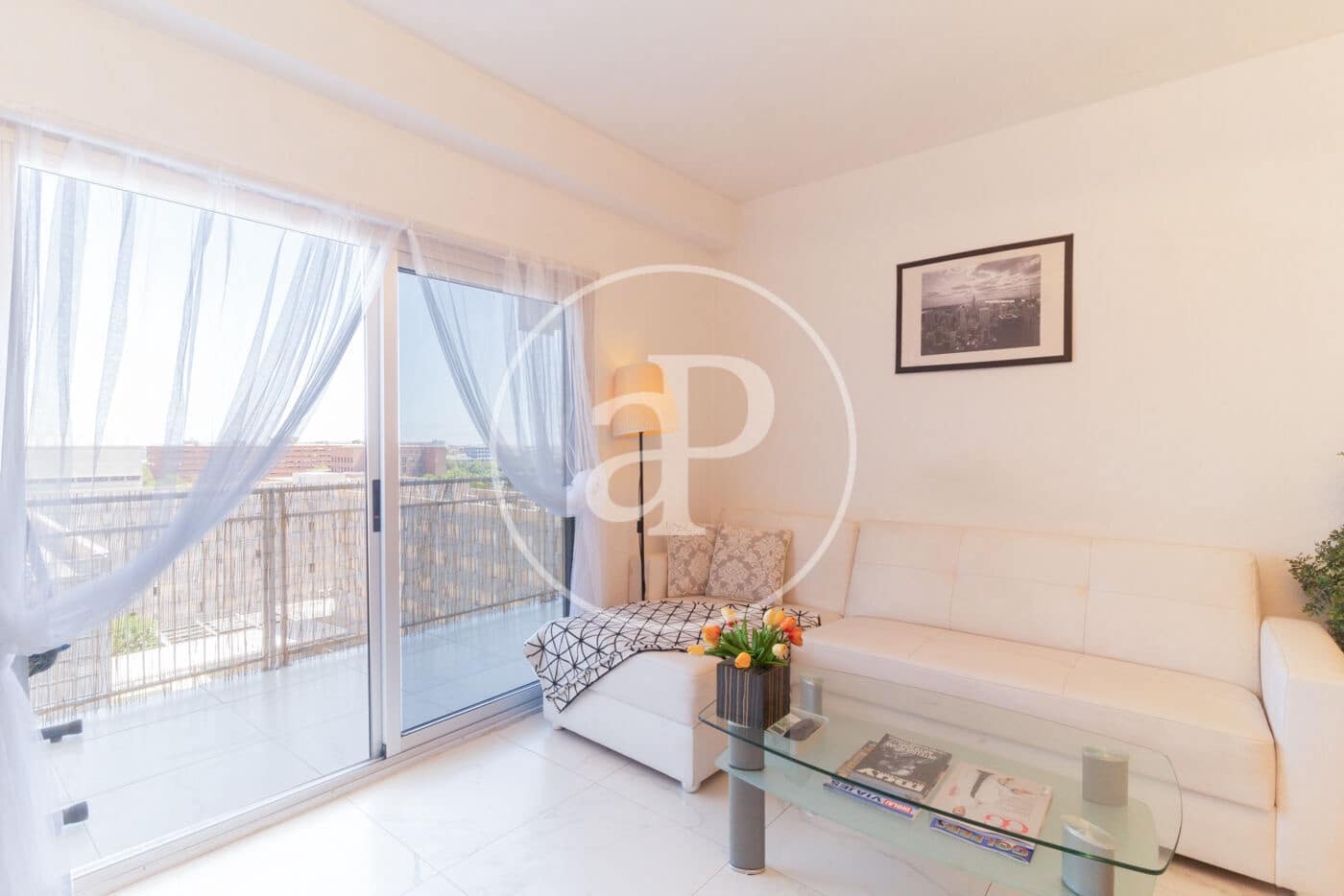 4 soverom Leilighet til leie i Valencia by - € 2 400 (Ref: 8855050)
