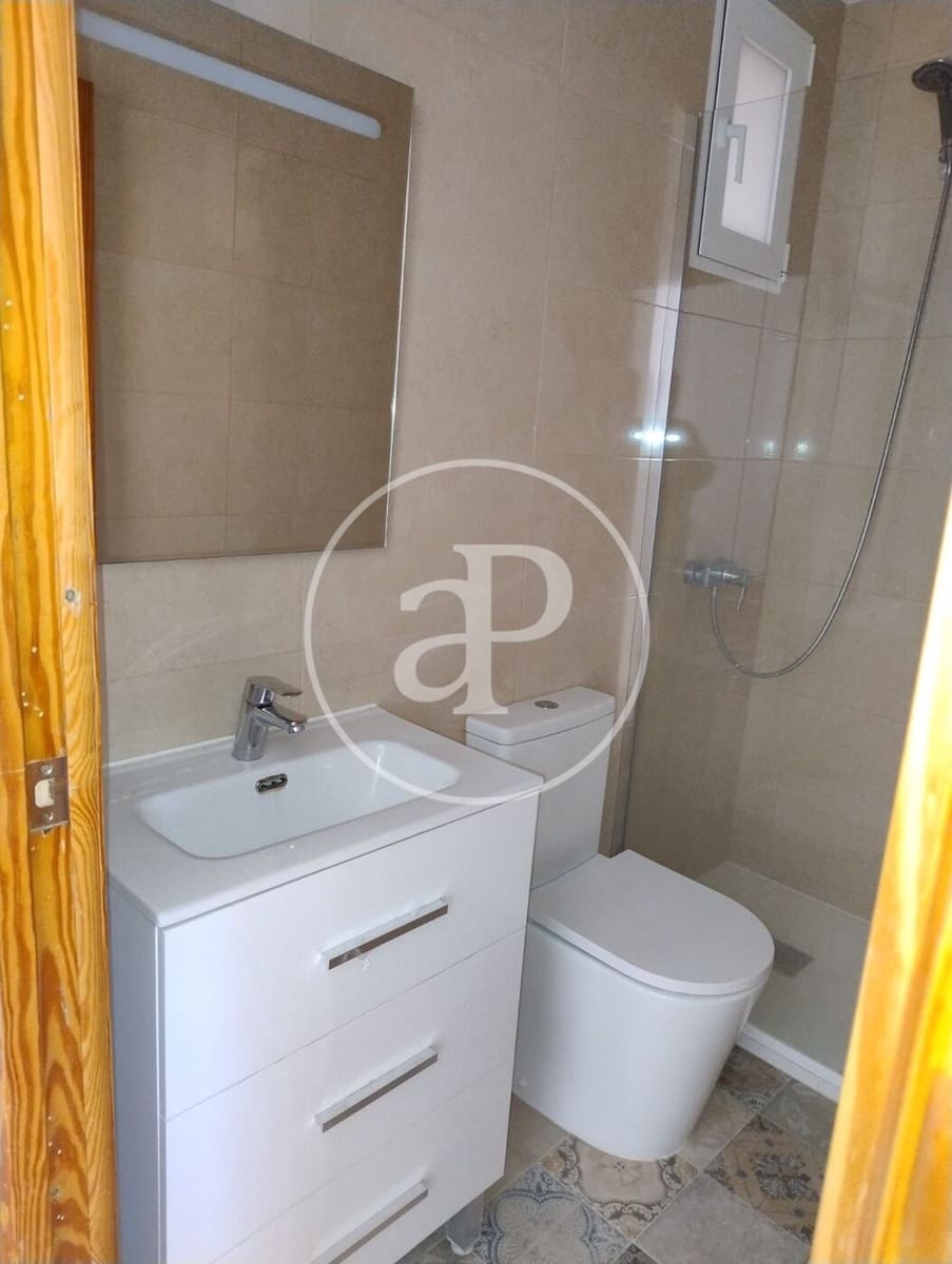 4 soveværelse Lejlighed til leje i Valencia by - € 1.700 (Ref: 8855052)