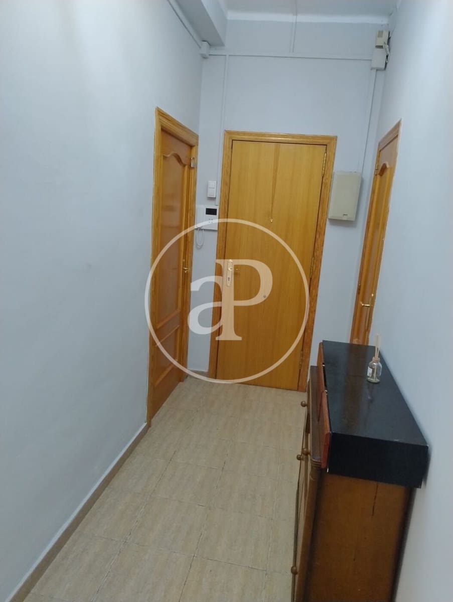 4 soveværelse Lejlighed til leje i Valencia by - € 1.700 (Ref: 8855052)