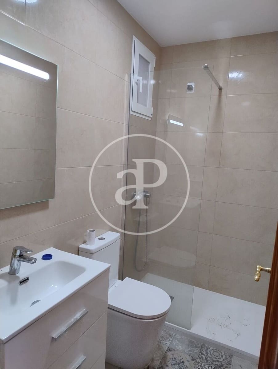 4 soveværelse Lejlighed til leje i Valencia by - € 1.700 (Ref: 8855052)