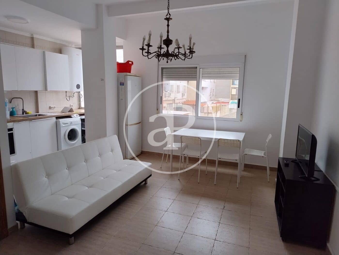 4 soveværelse Lejlighed til leje i Valencia by - € 1.700 (Ref: 8855052)