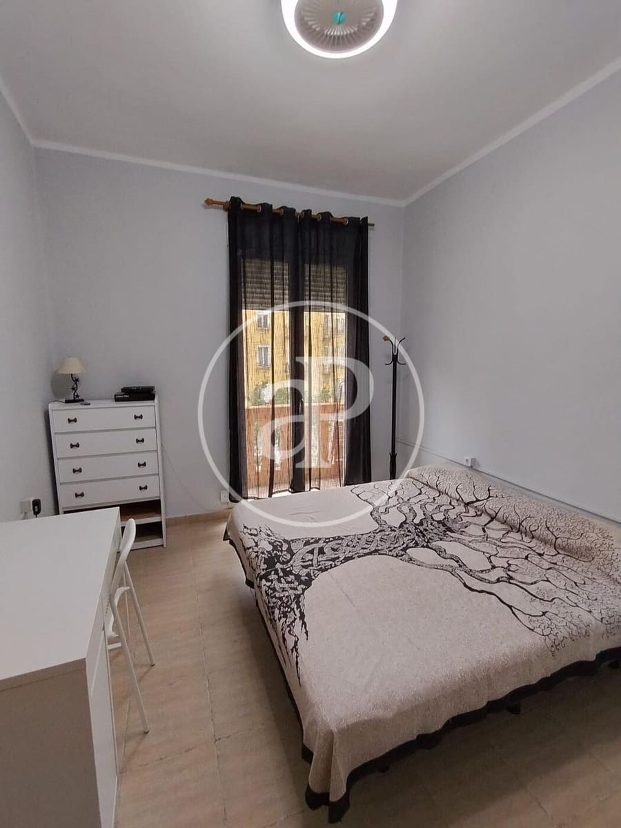 4 soveværelse Lejlighed til leje i Valencia by - € 1.700 (Ref: 8855052)