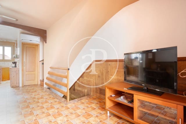 2 bedroom Villa for sale in Benicàssim with pool - € 300,000 (Ref: 8855059)