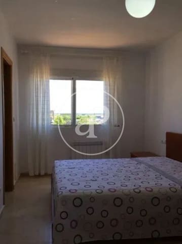 4 slaapkamer Villa te huur in Foios met zwembad garage - € 1.800 (Ref: 8866228)