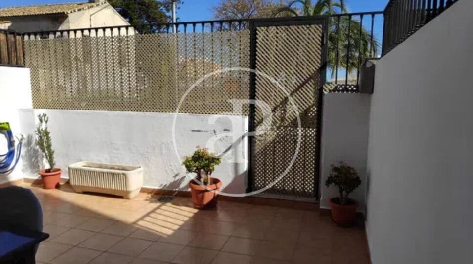 4 slaapkamer Villa te huur in Foios met zwembad garage - € 1.800 (Ref: 8866228)