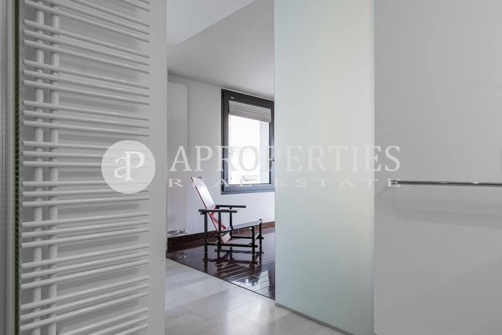 3 soveværelse Penthouse til salg i Valencia by - € 1.780.000 (Ref: 8866231)