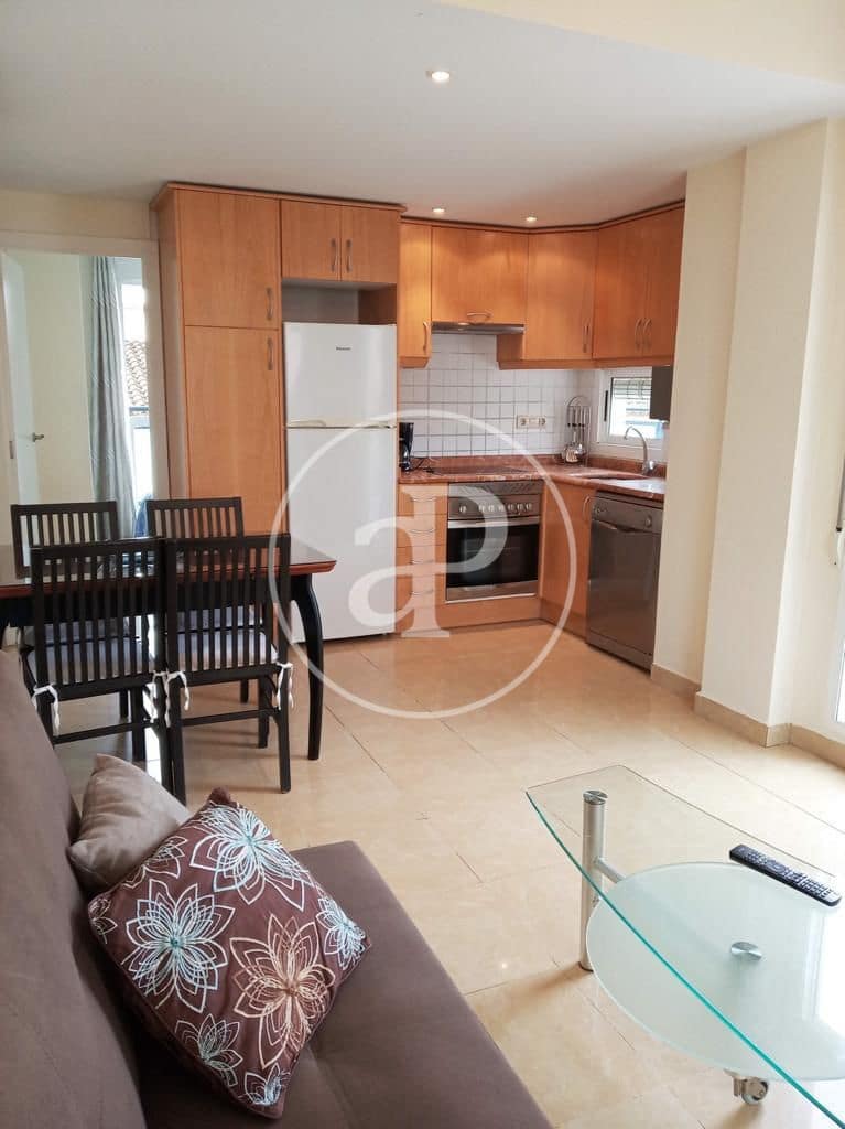 2 Zimmer Apartment zu vermieten in Oliva mit Pool - 850 € (Ref: 8866237)