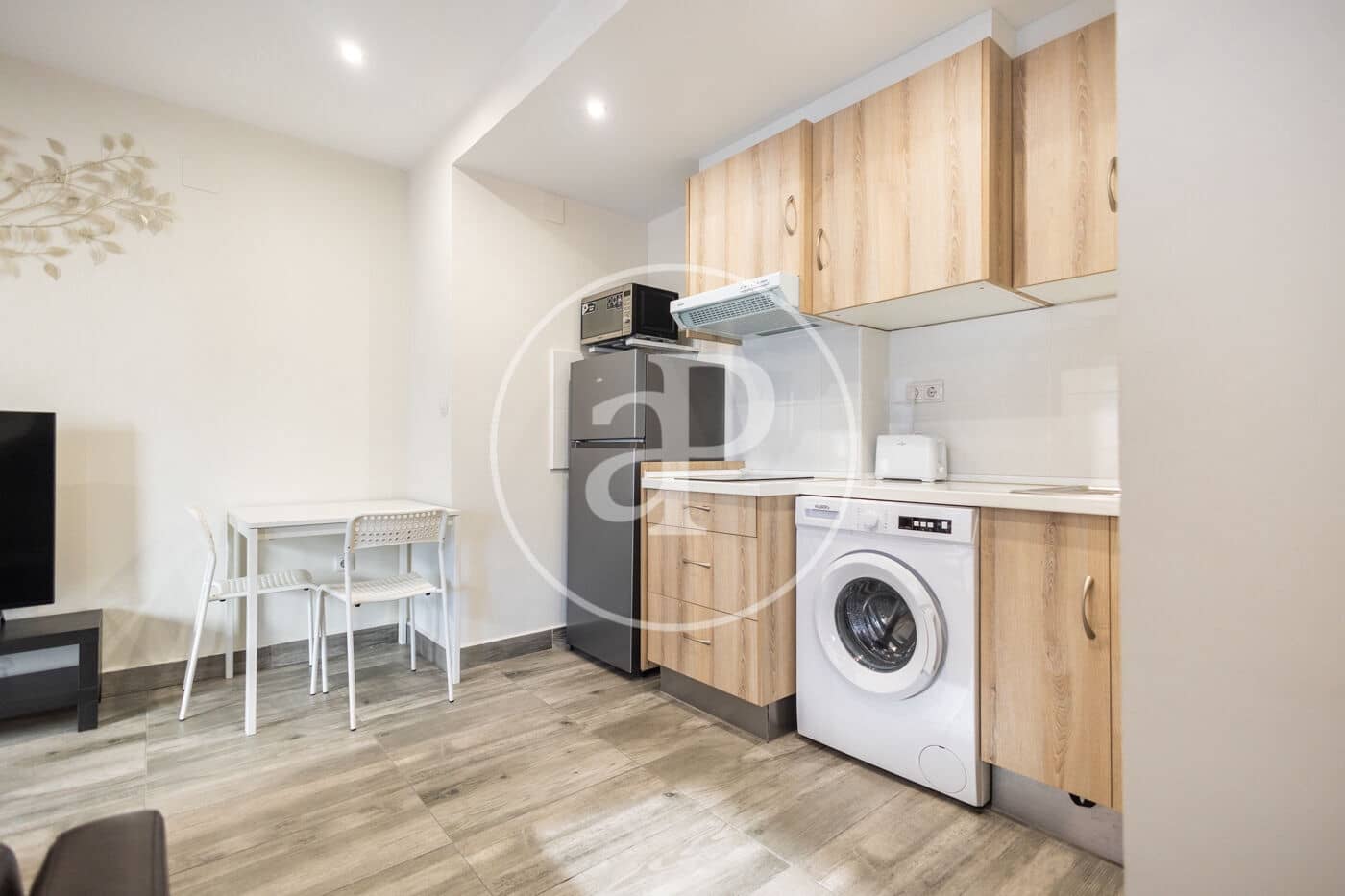 1 soverom Villa til leie i Valencia by - € 1 200 (Ref: 8866244)