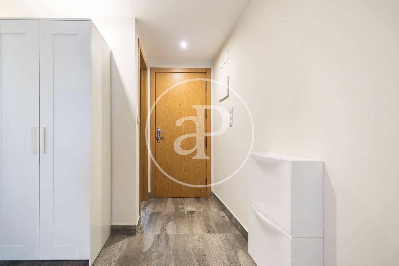 1 soverom Villa til leie i Valencia by - € 1 200 (Ref: 8866244)