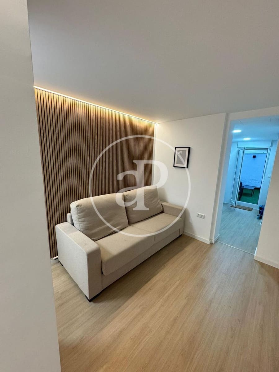 4 bedroom Apartment for sale in Valencia city - € 645,000 (Ref: 8874705)