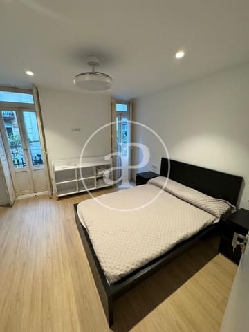 4 soveværelse Lejlighed til salg i Russafa, Valencia by - € 645.000 (Ref: 8874705)