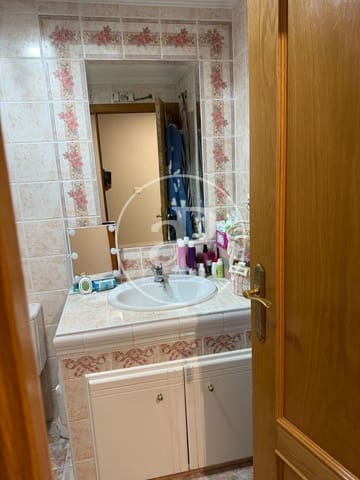 3 soveværelse Lejlighed til salg i Virgen del Remedio - Parque lo Morant, Alicante by med swimmingpool - € 240.000 (Ref: 8874709)