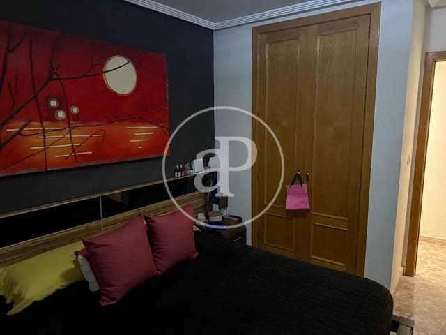 3 soveværelse Lejlighed til salg i Virgen del Remedio - Parque lo Morant, Alicante by med swimmingpool - € 240.000 (Ref: 8874709)