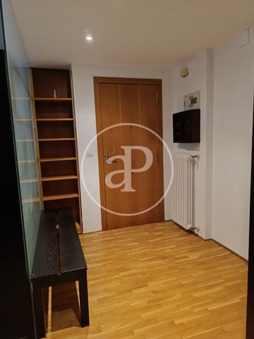 3 soveværelse Lejlighed til leje i Ciutat de les Arts i de les Ciencies, Valencia by med swimmingpool - € 2.350 (Ref: 8880126)