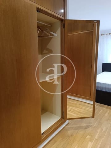 3 soveværelse Lejlighed til leje i Ciutat de les Arts i de les Ciencies, Valencia by med swimmingpool - € 2.350 (Ref: 8880126)