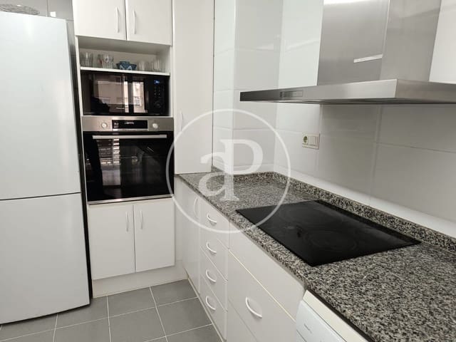 3 soveværelse Lejlighed til leje i Ciutat de les Arts i de les Ciencies, Valencia by med swimmingpool - € 2.350 (Ref: 8880126)