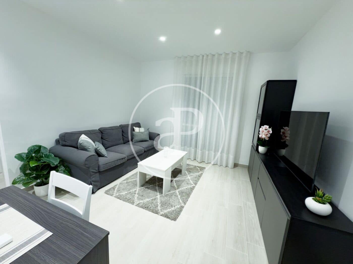 3 sypialnia Apartament do wynajęcia w Miasto Walencja - 1 700 € (Ref: 8880128)