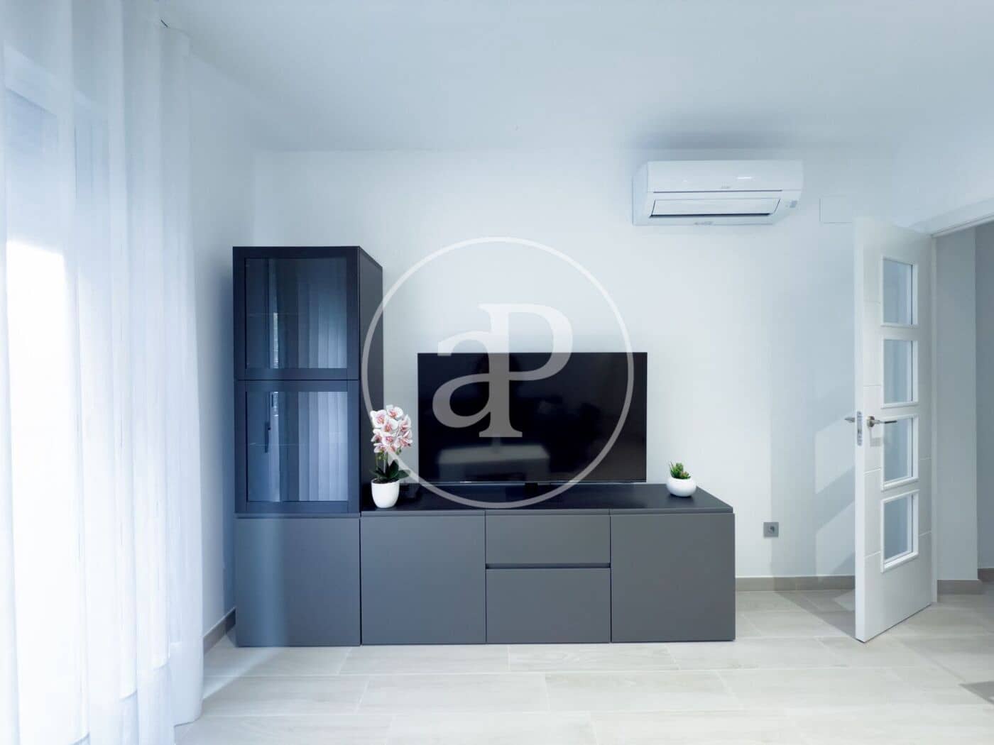 3 sypialnia Apartament do wynajęcia w Miasto Walencja - 1 700 € (Ref: 8880128)