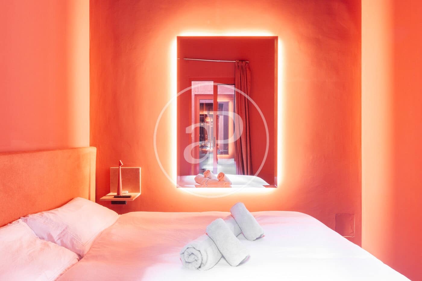 2 bedroom Villa for sale in Valencia city - € 630,000 (Ref: 8880129)